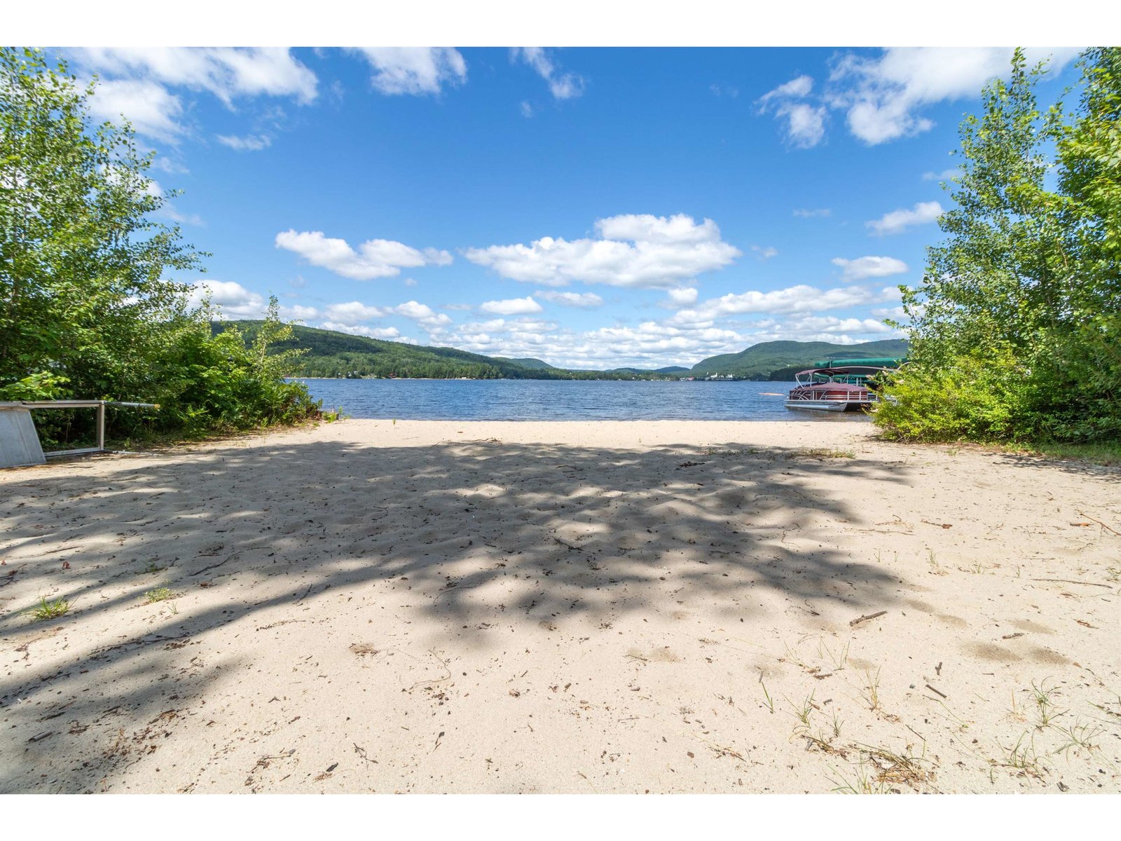 665 Lakeshore Drive