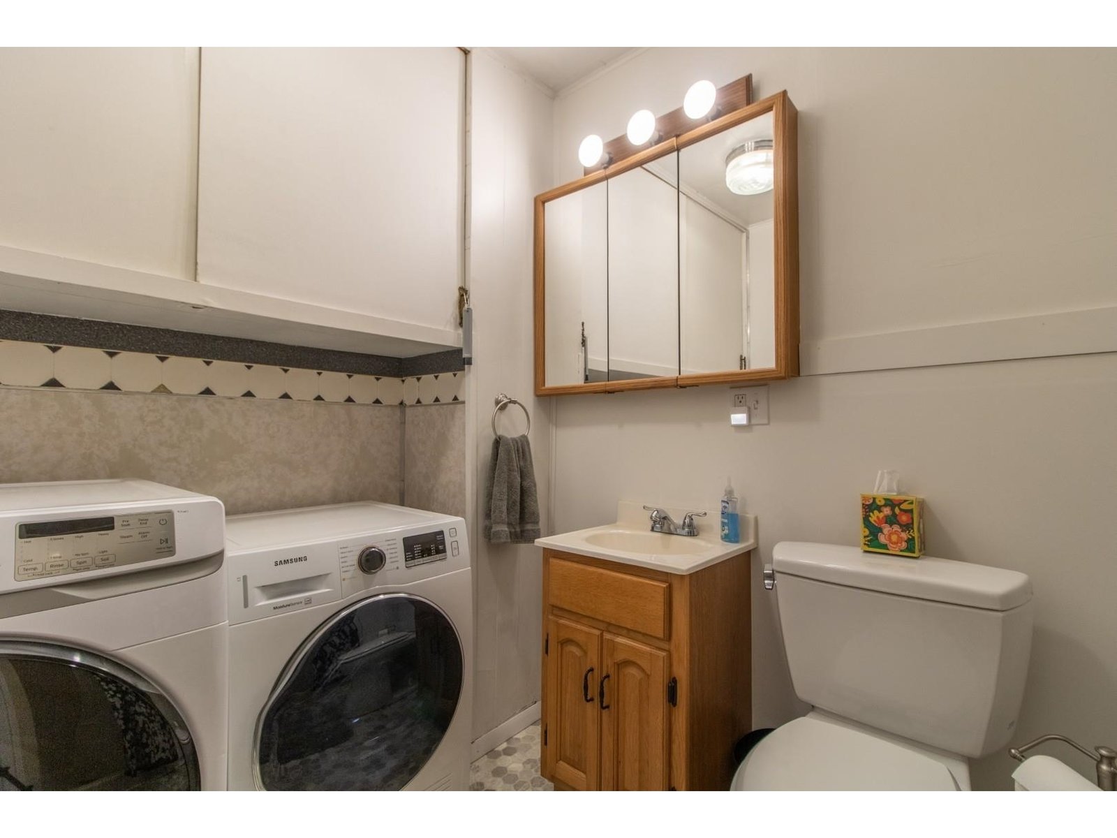 Main floor bathroom