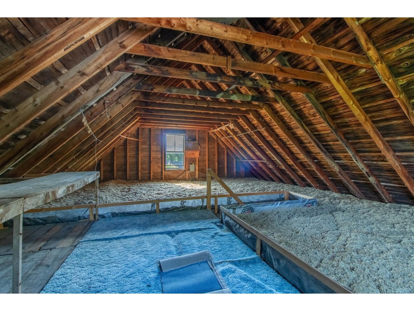 lots of good attic space