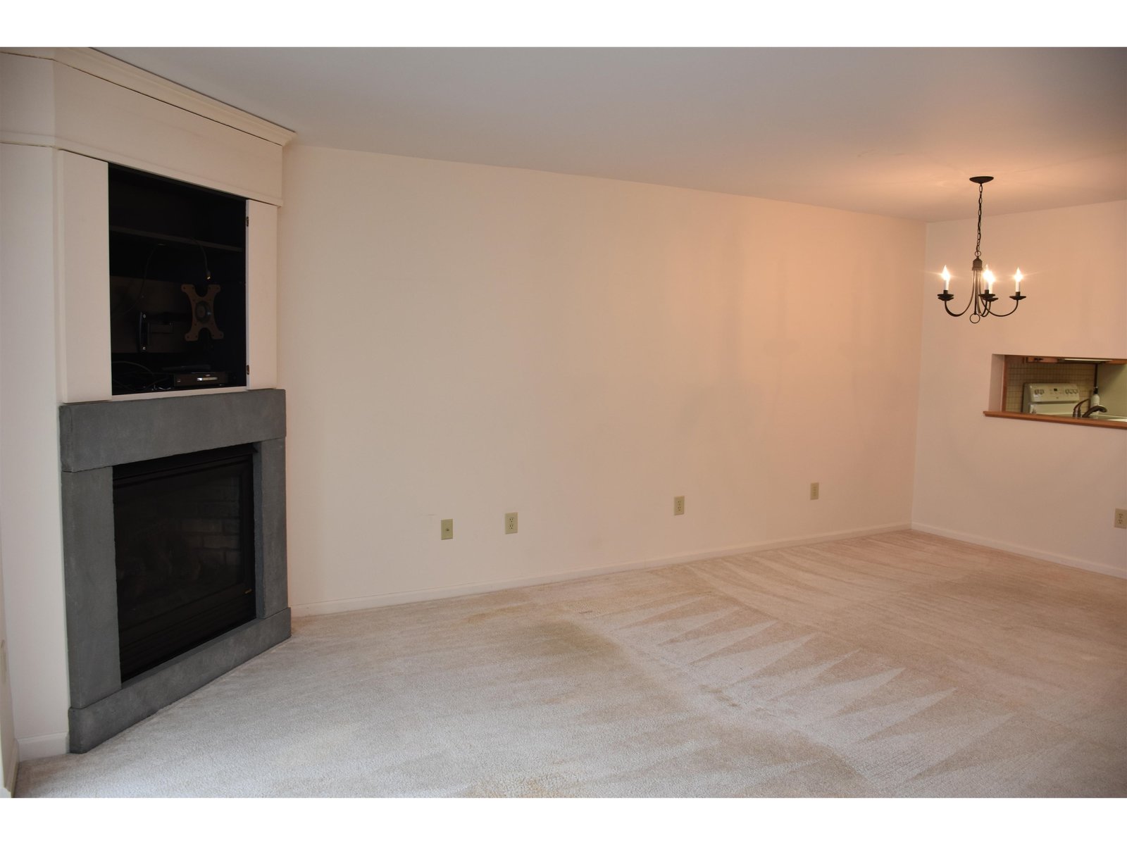 67 Freedom Drive