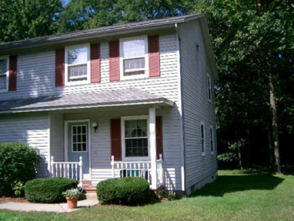 67 Kim Ln, Unit 67