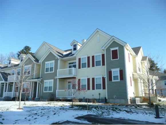 67 Pearl ST, Unit 4