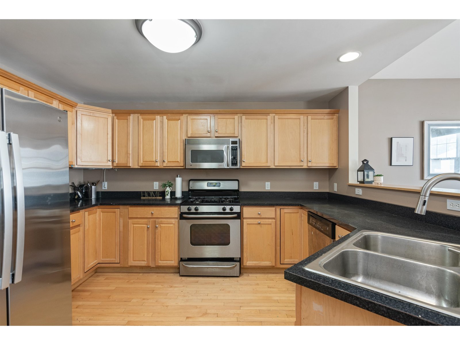 67 Pearl Street, Unit 8