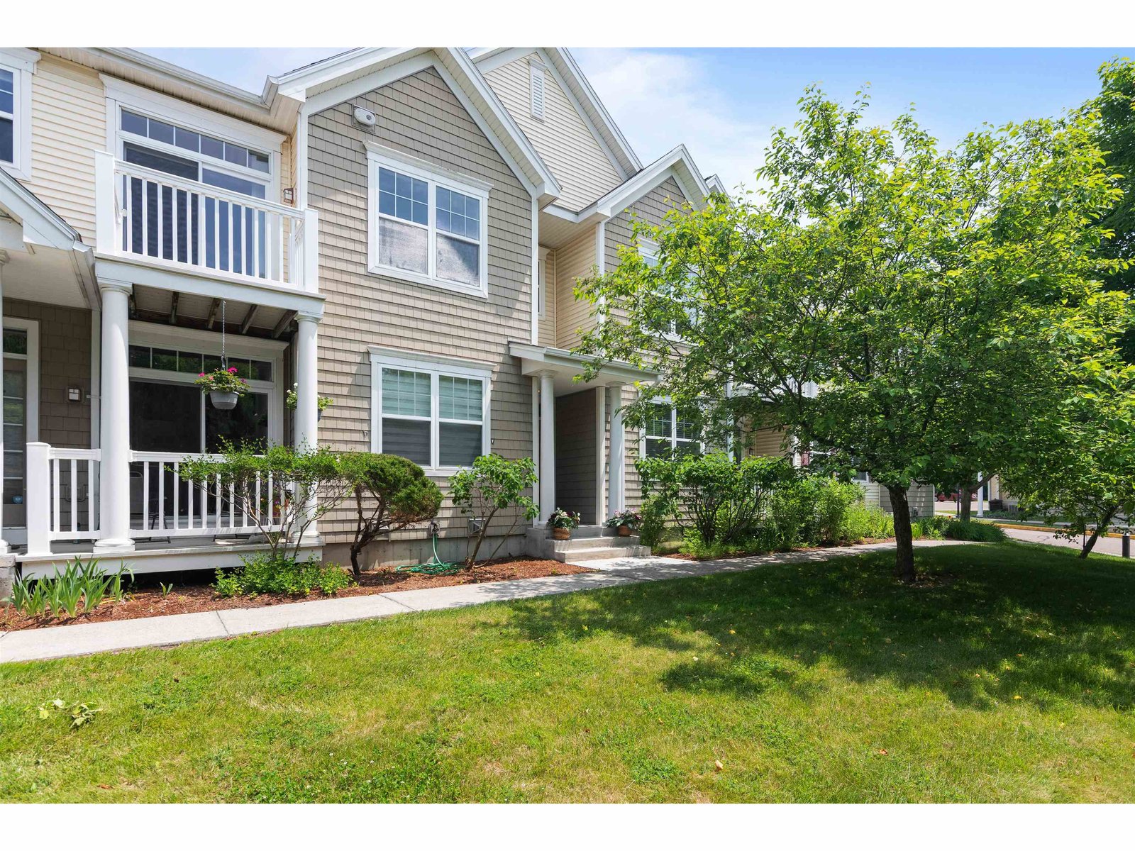 67 Pearl Street, Unit 8
