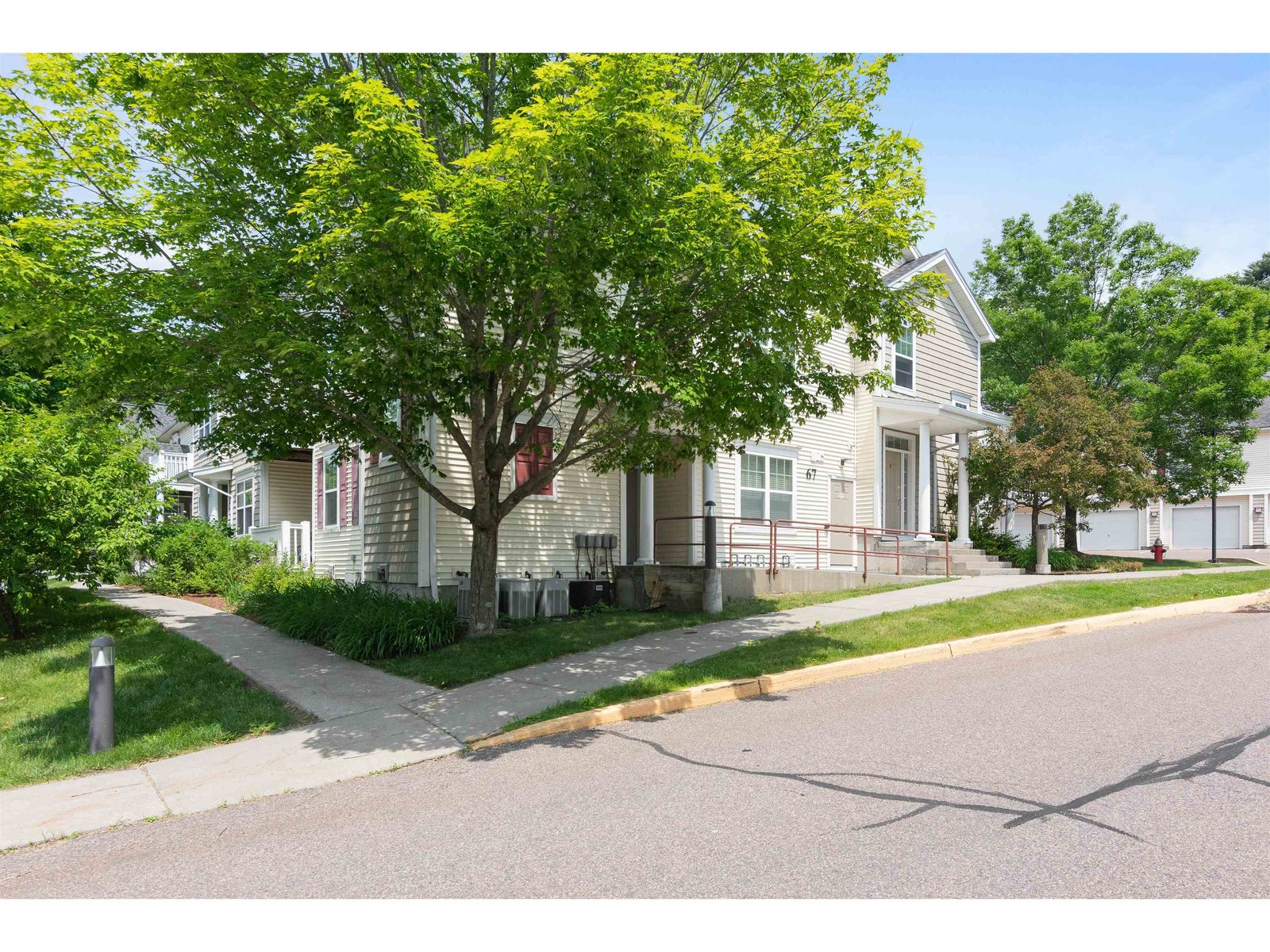 67 Pearl Street, Unit 8