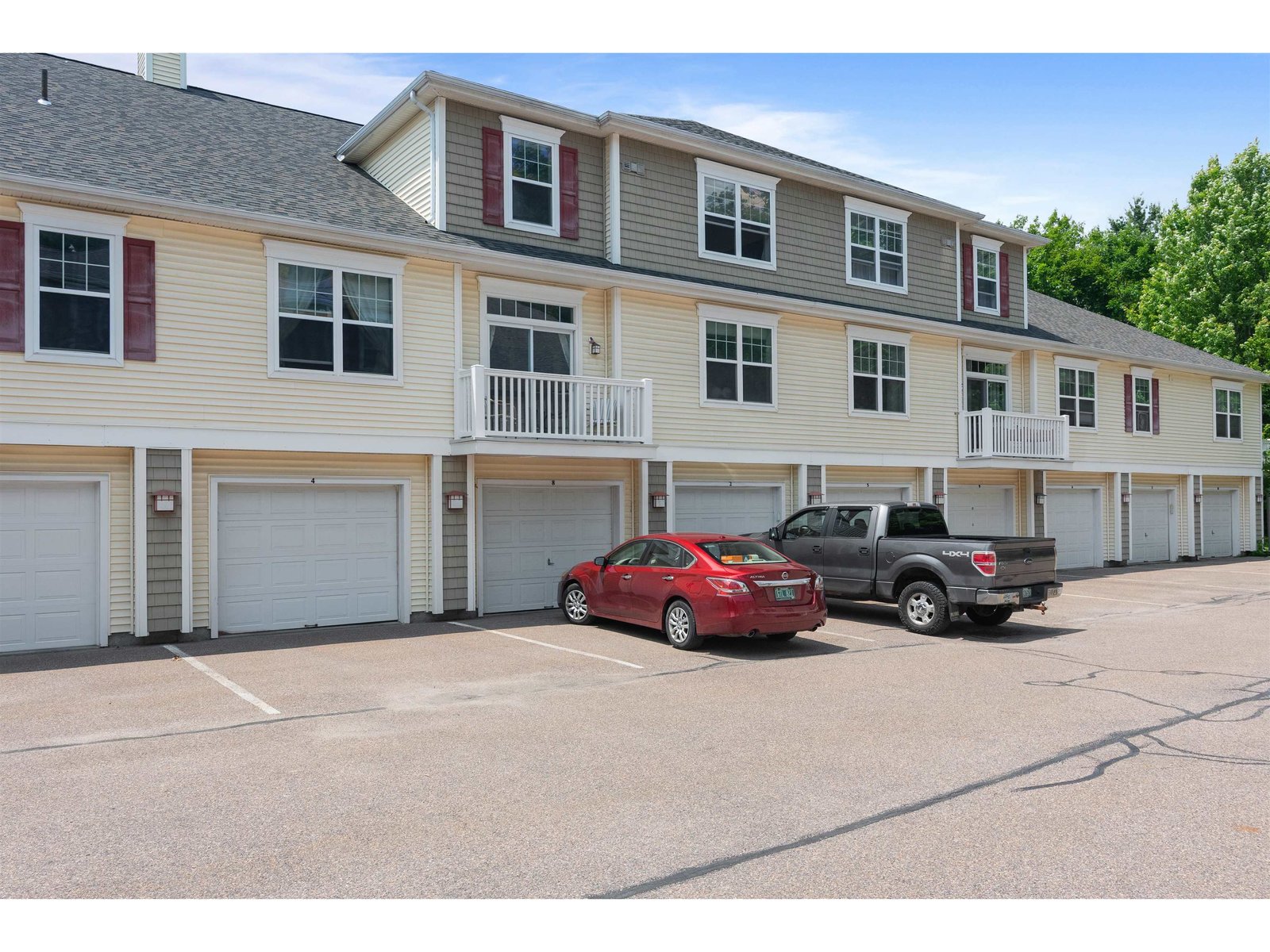 67 Pearl Street, Unit 8