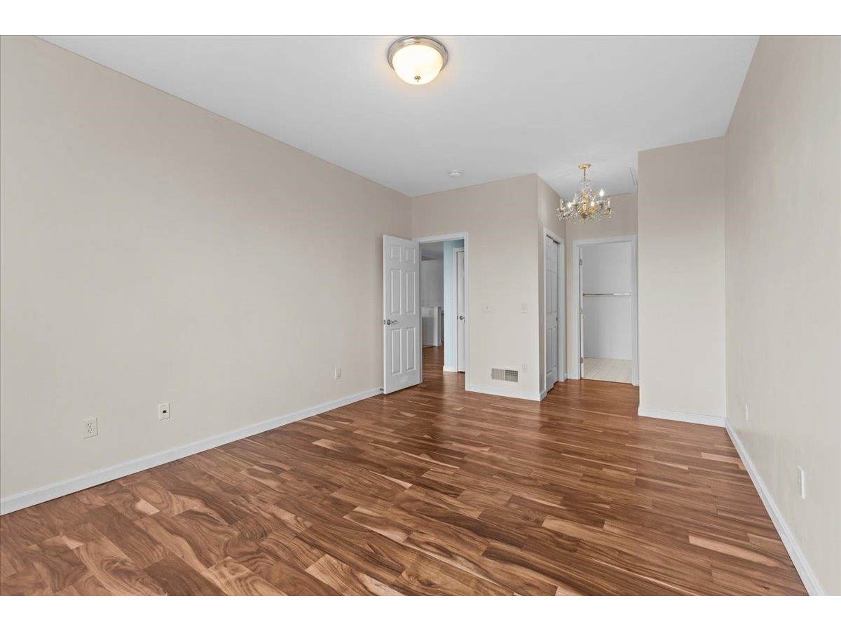 67 Pearl Street, Unit Unit 5