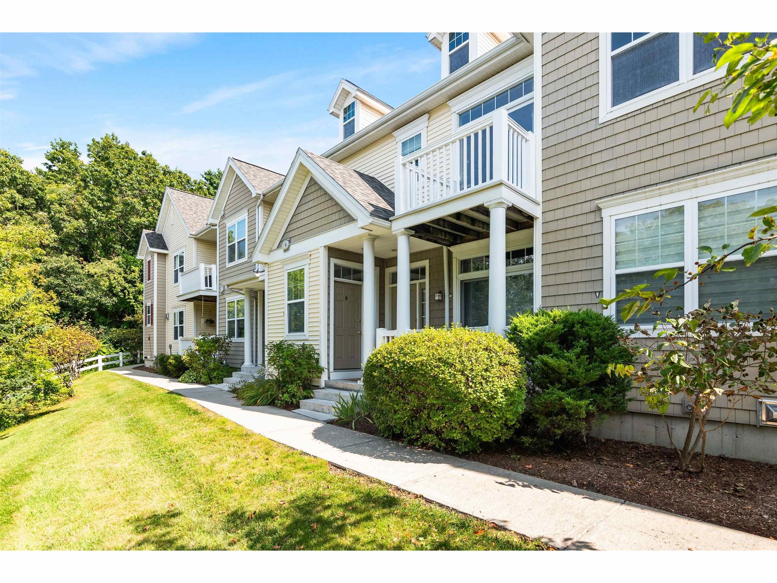 67 Pearl Street, Unit Unit 5