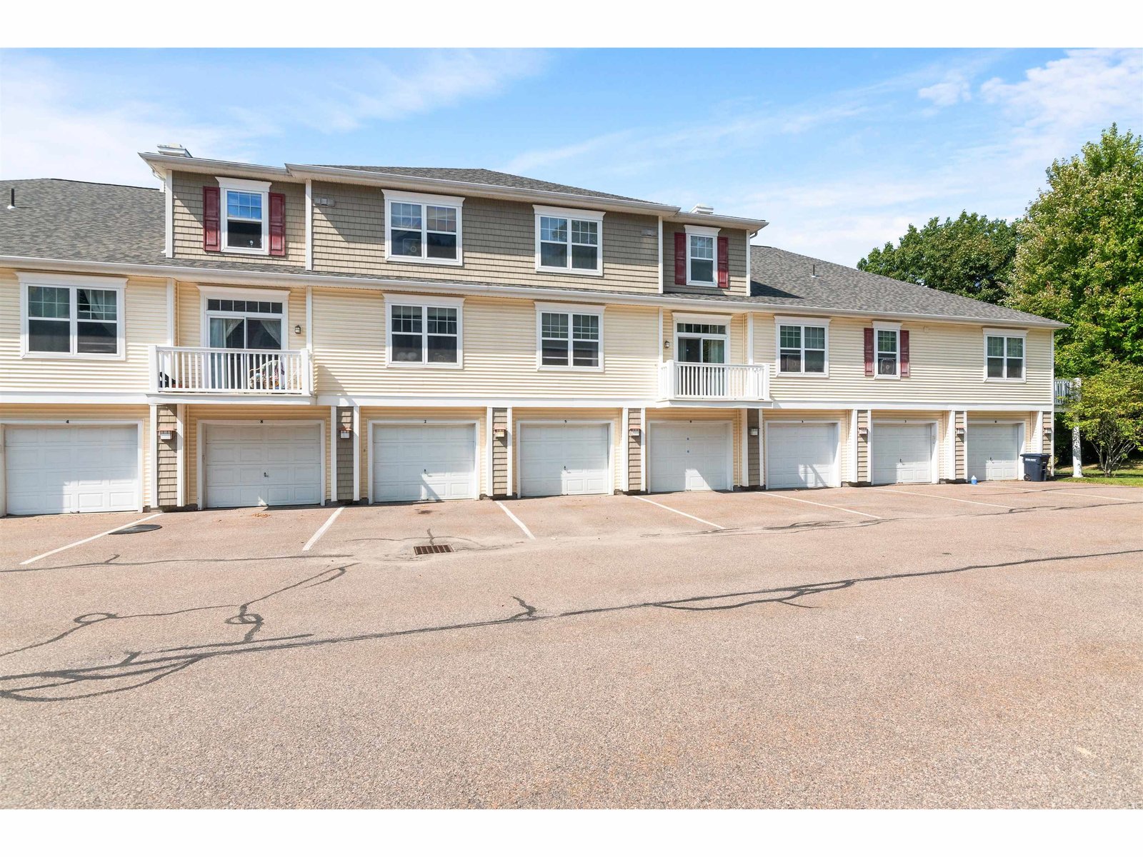 67 Pearl Street, Unit Unit 5