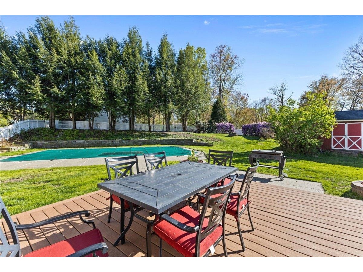 67 Pinecrest Circle