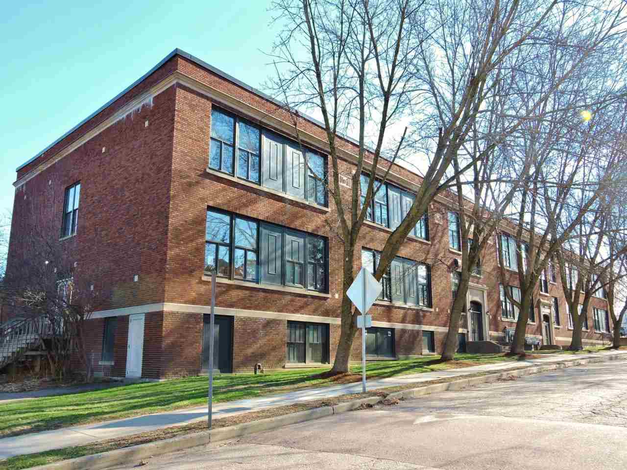 67 Union Street, Unit 2J