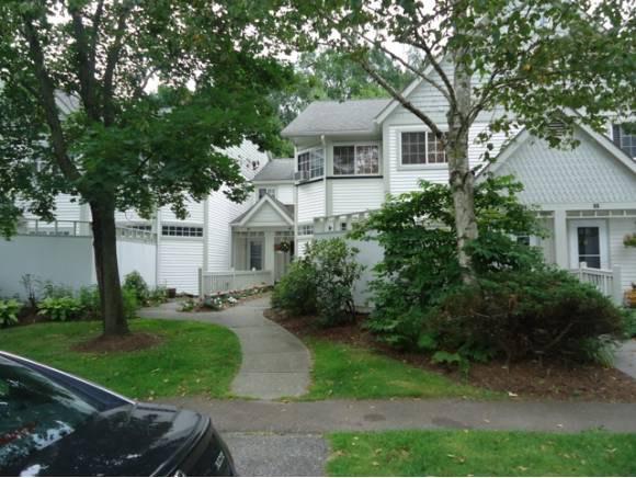 67 Winding Brook Road, Unit 67