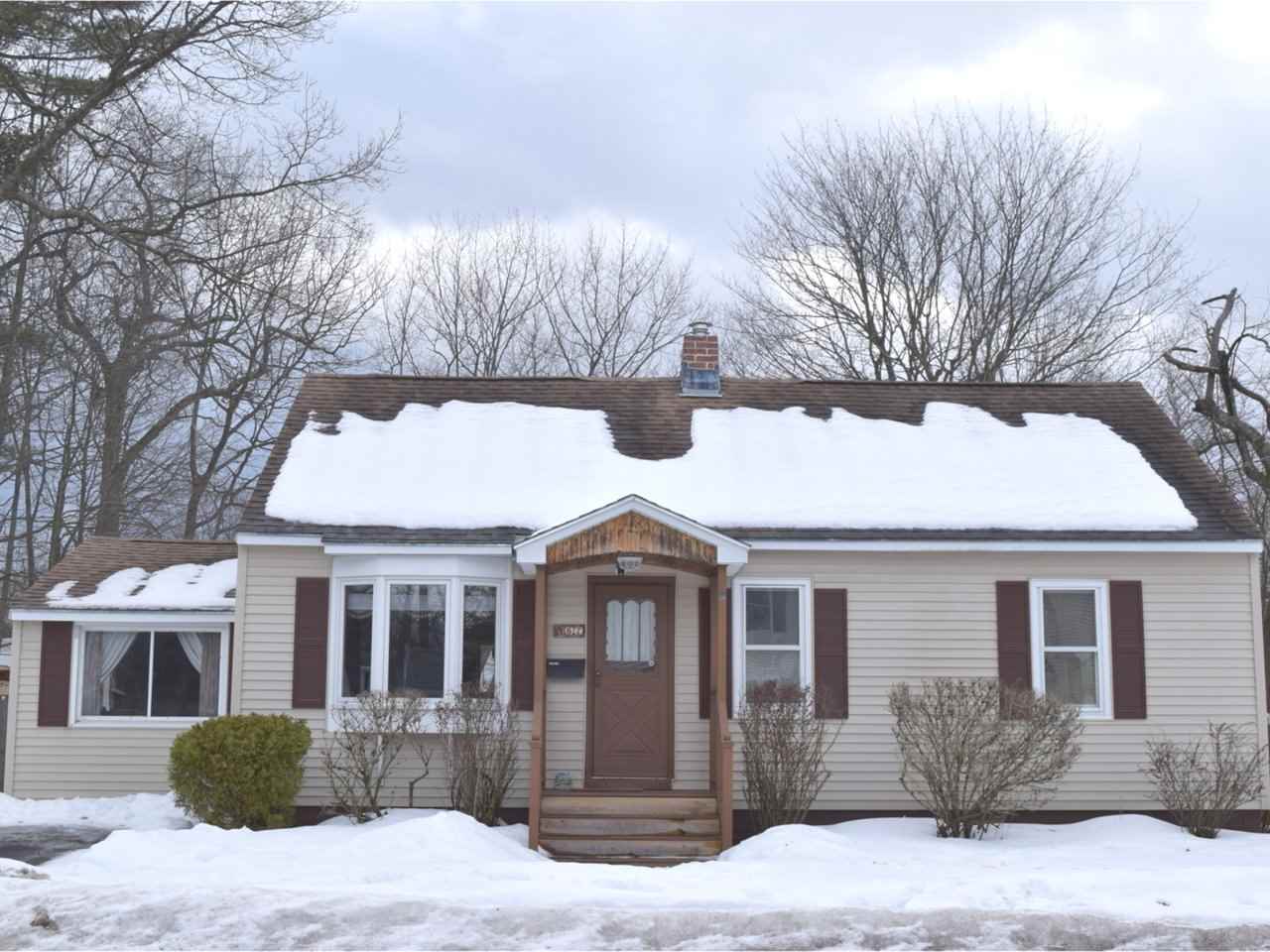 67 Woodbury Road