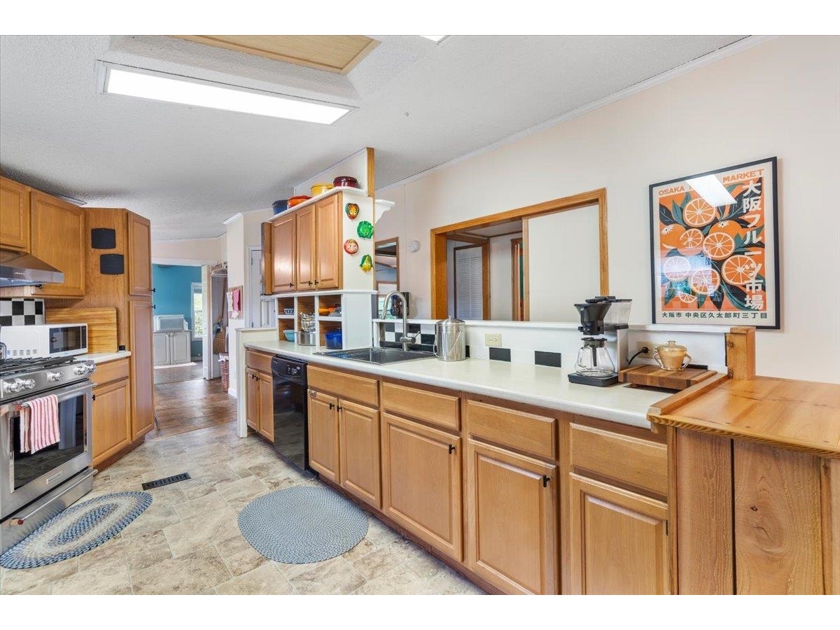 673 Bullock Road
