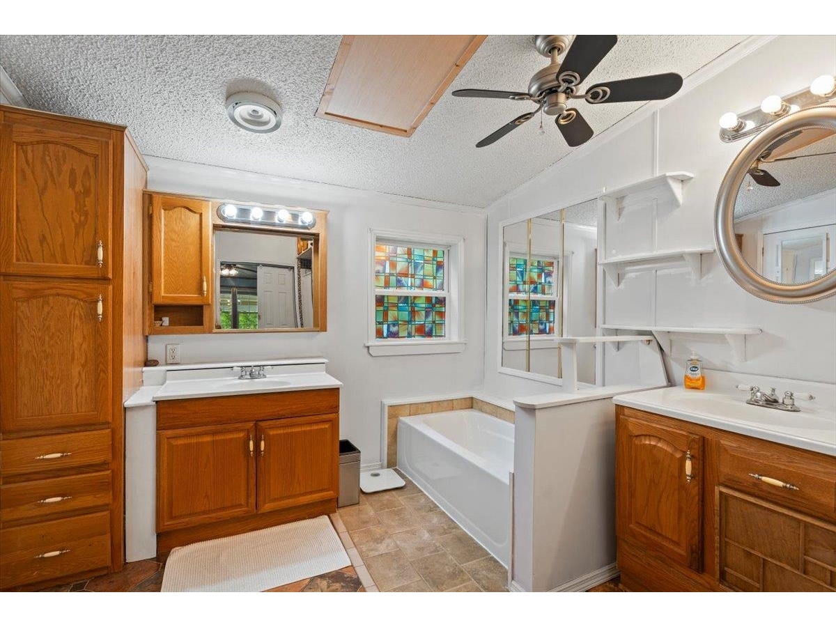 673 Bullock Road