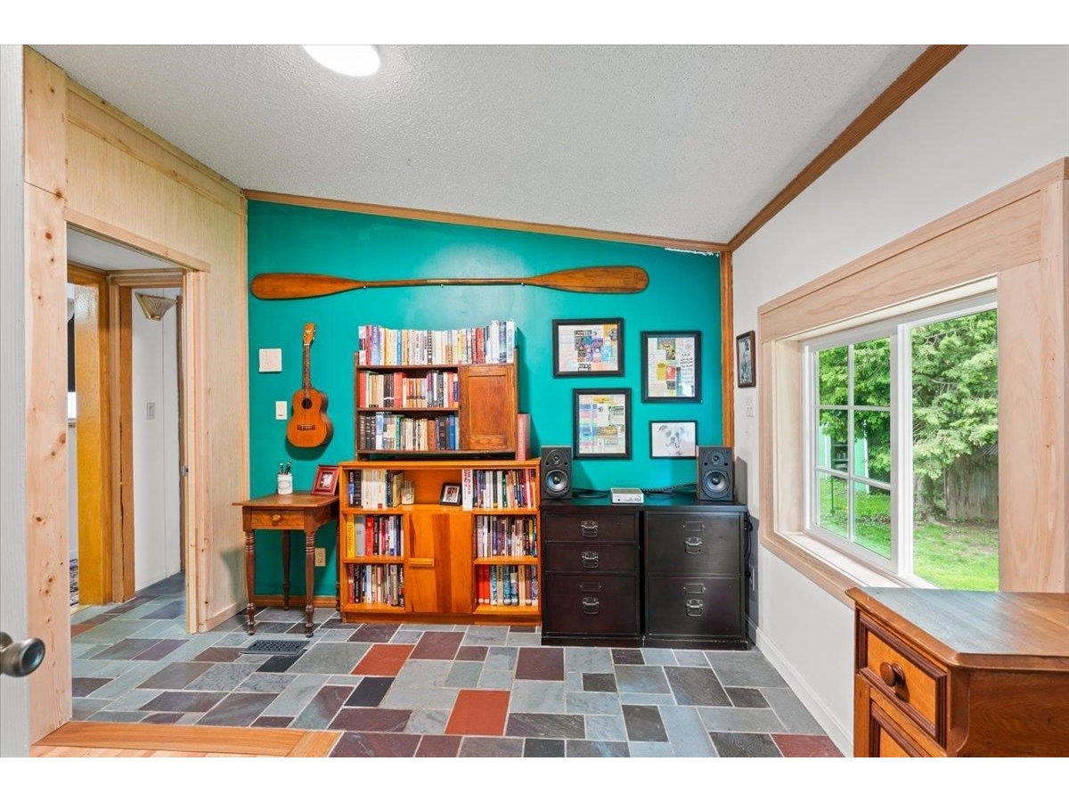 673 Bullock Road