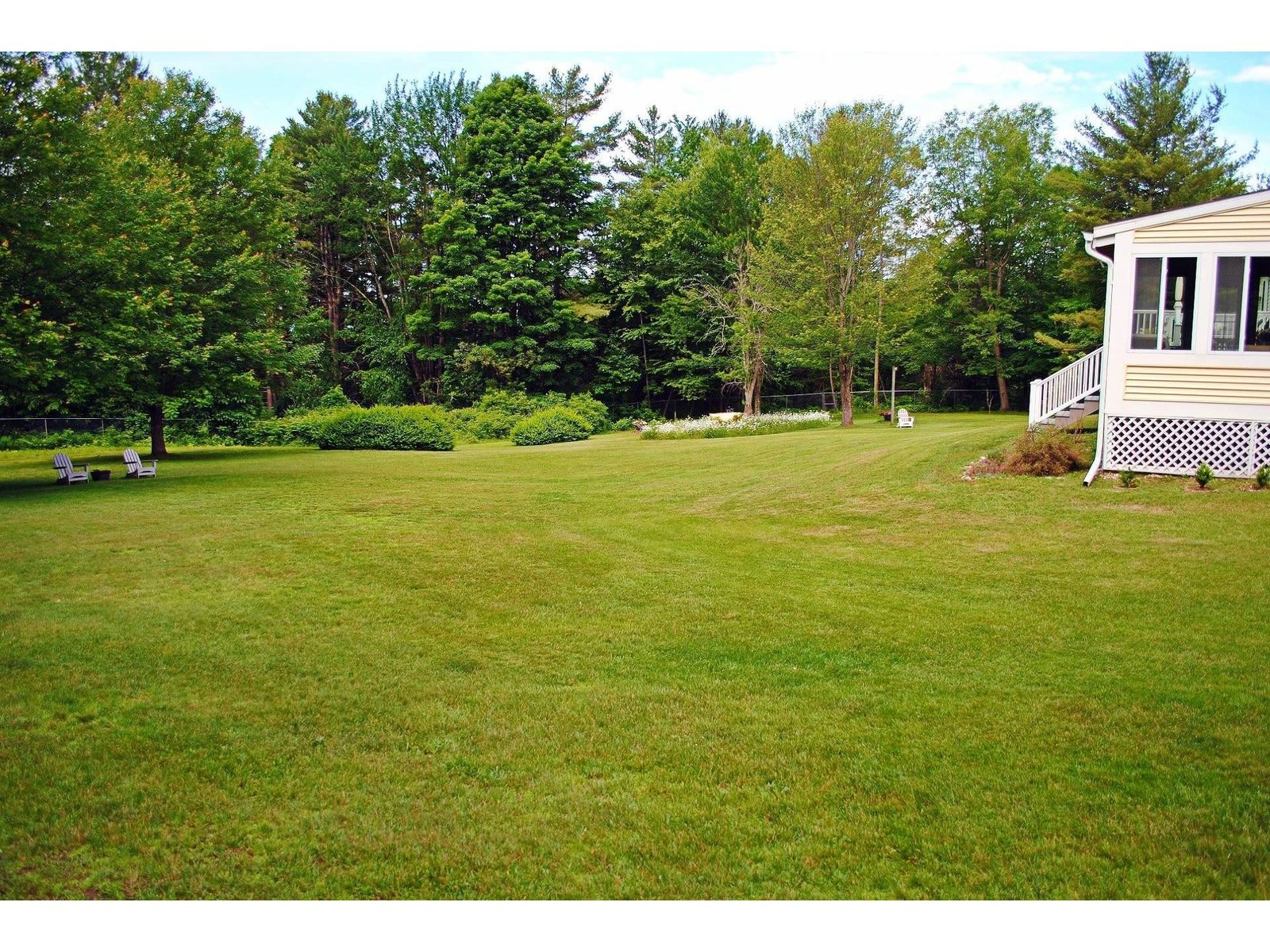 678 Pond Road