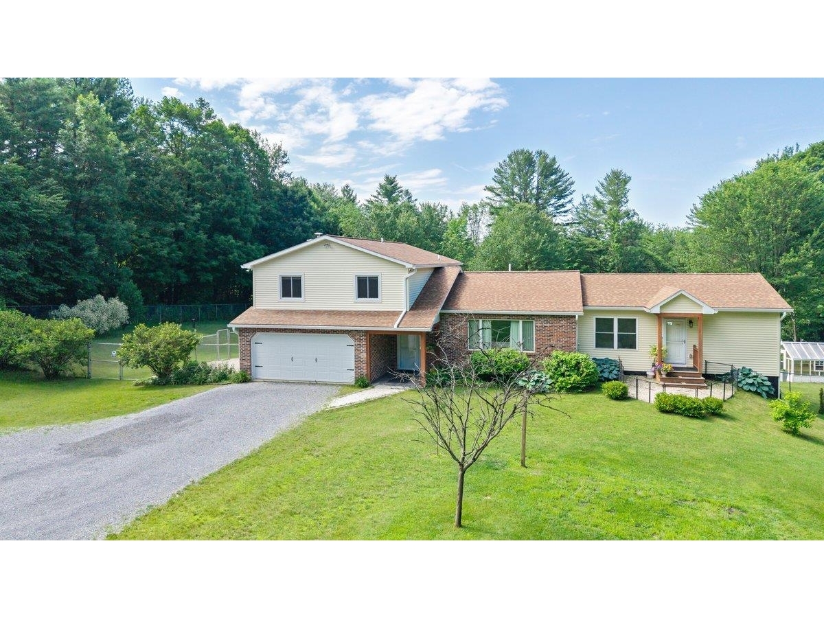 678 Pond Road