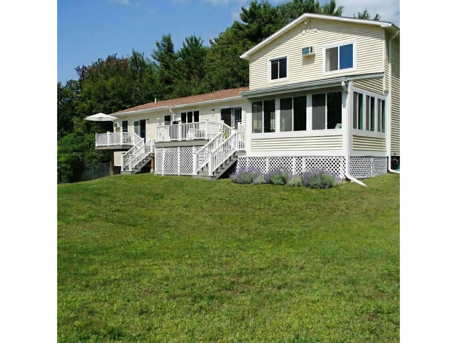 678 Pond Road