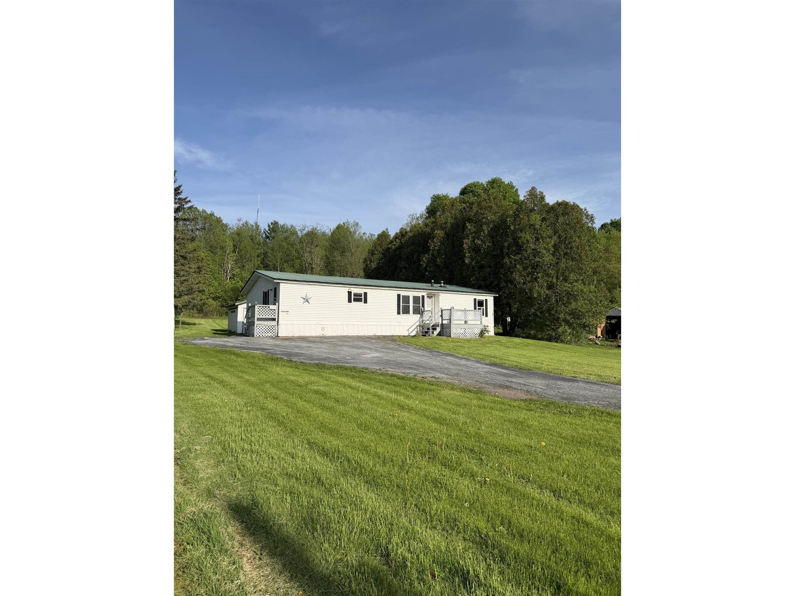 68 Railroad Street