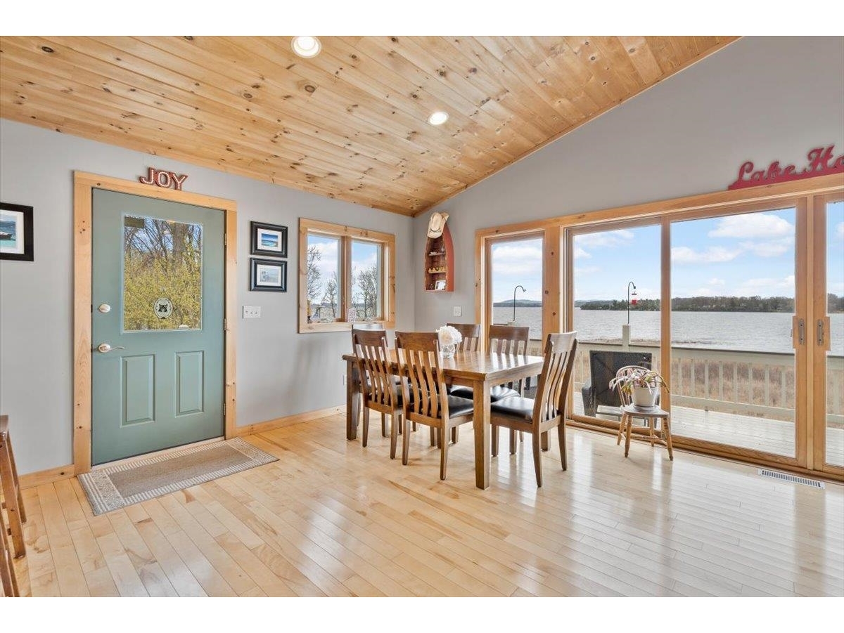 68 Whitecap Road