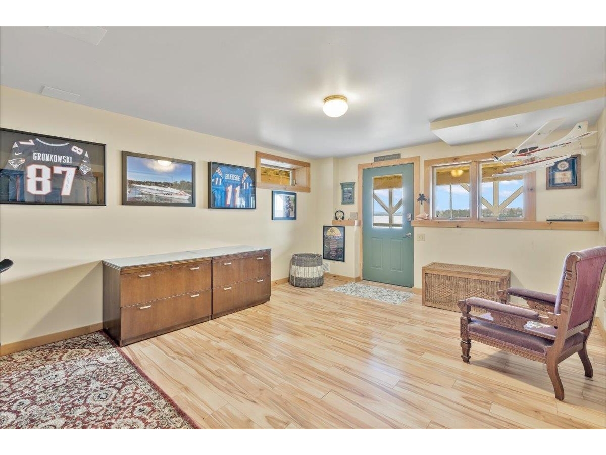 68 Whitecap Road
