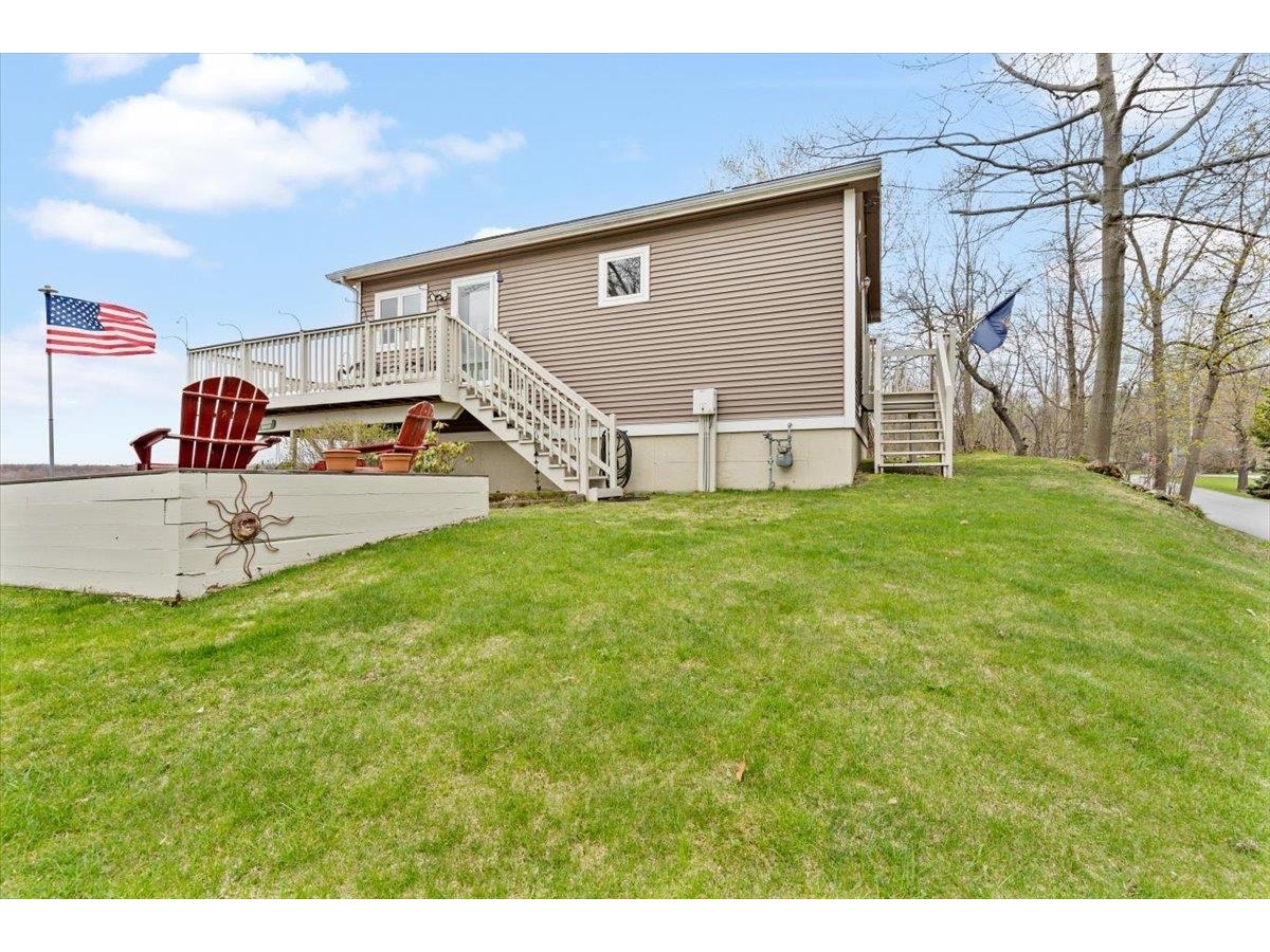 68 Whitecap Road