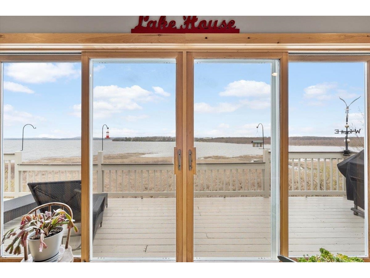 68 Whitecap Road