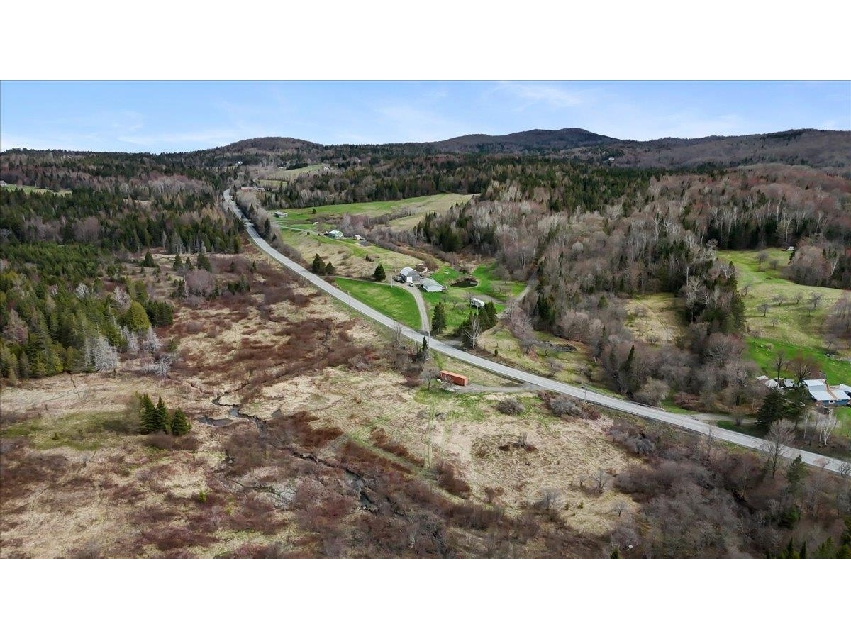 6847 Vermont Route 122