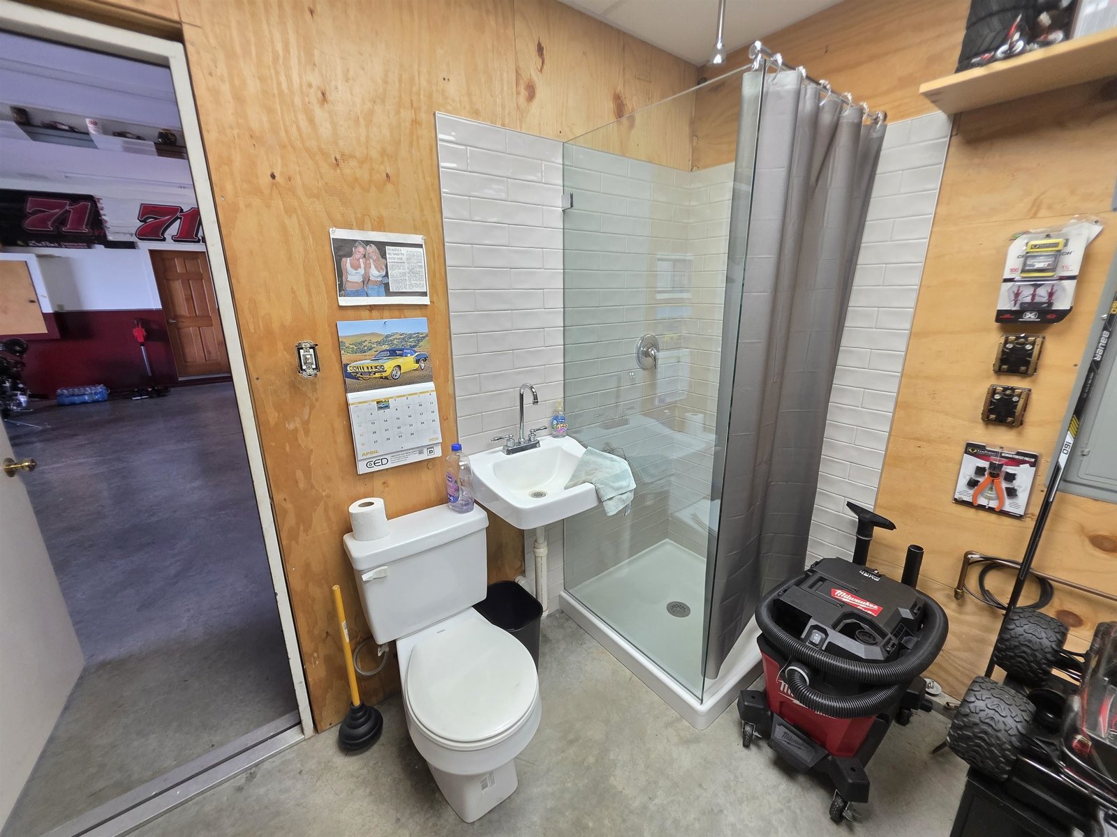 Garage bath with shower!