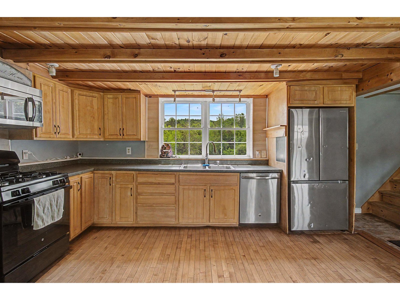 6872 Chester A Arthur Road