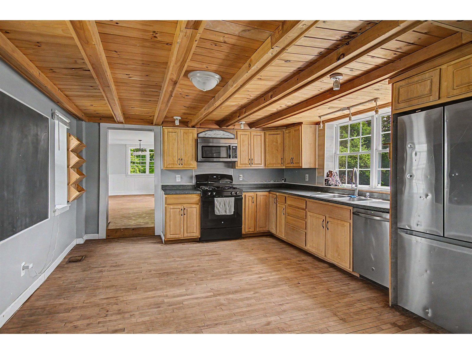 6872 Chester A Arthur Road