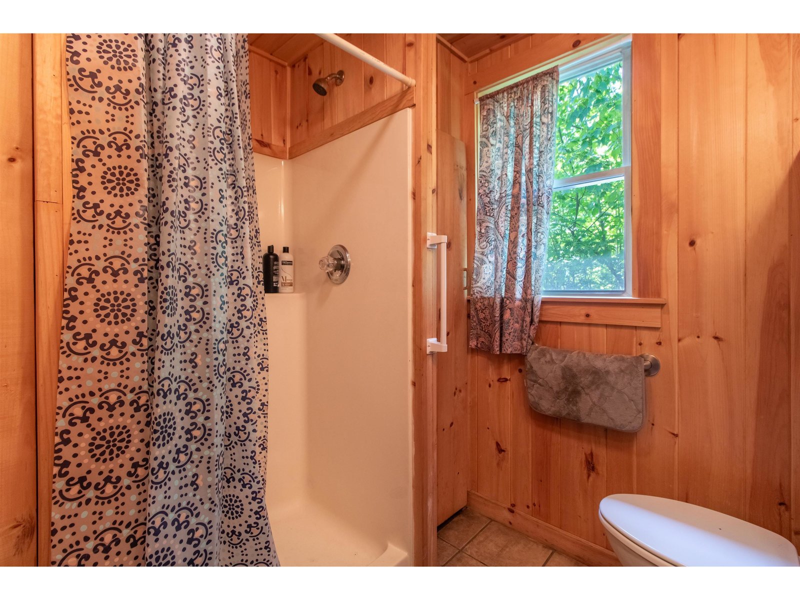 6885 Kirby Mountain Road