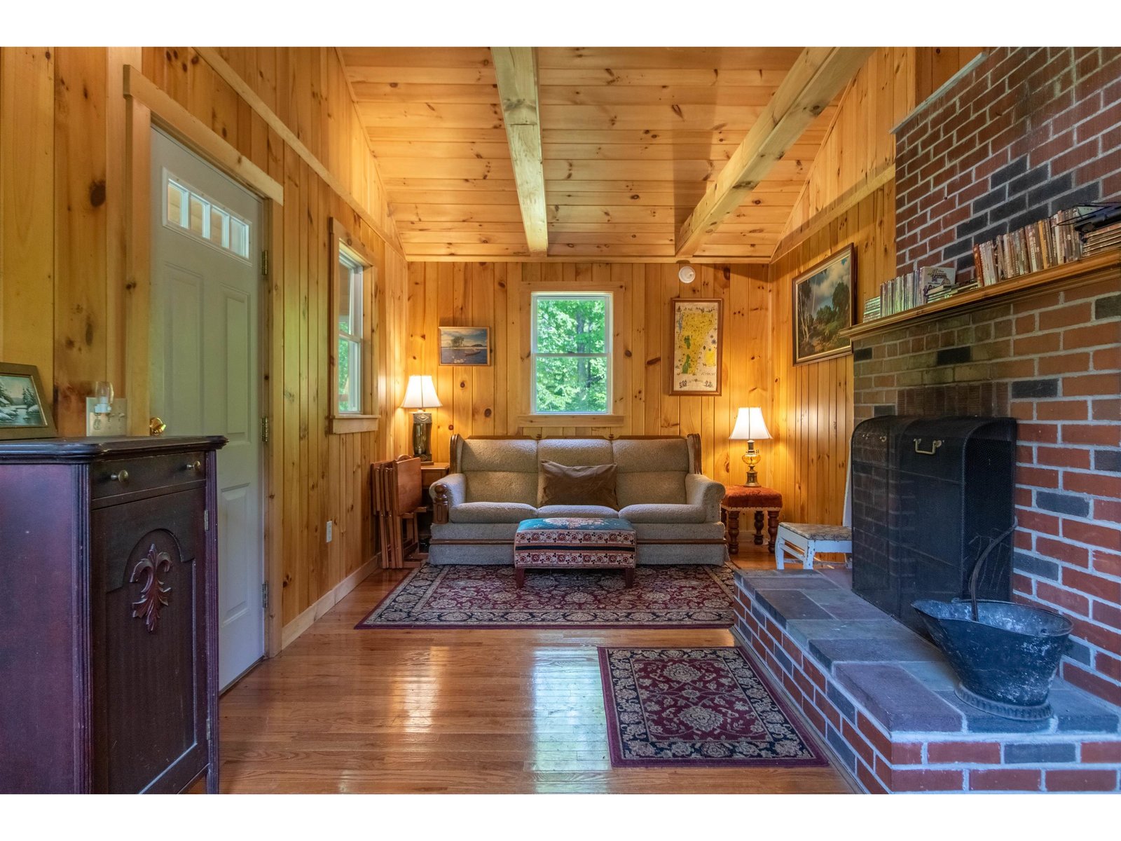 6885 Kirby Mountain Road