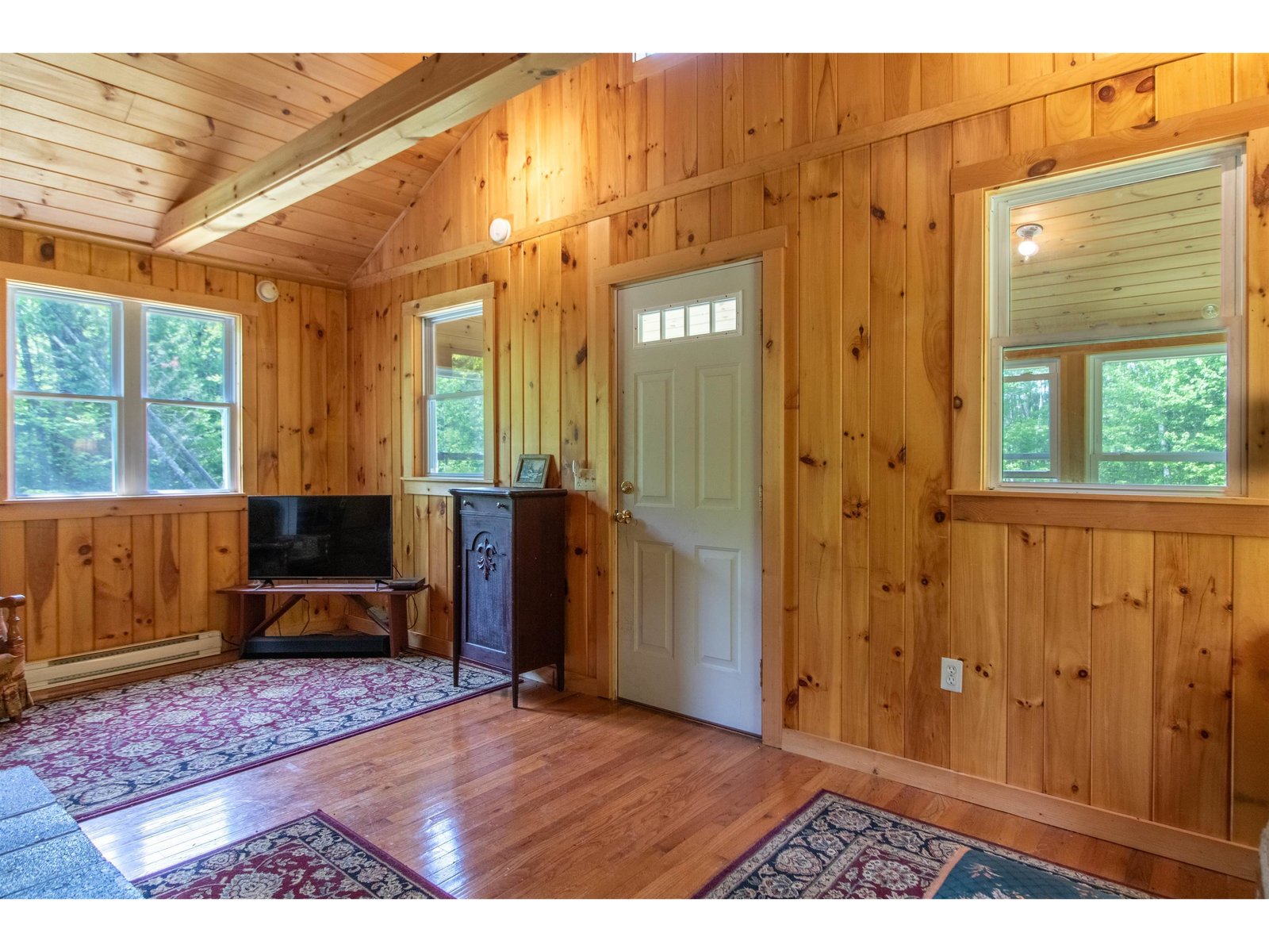 6885 Kirby Mountain Road