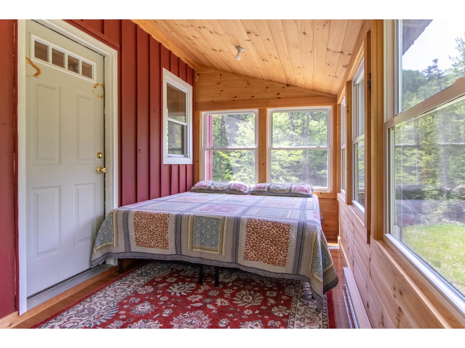 6885 Kirby Mountain Road