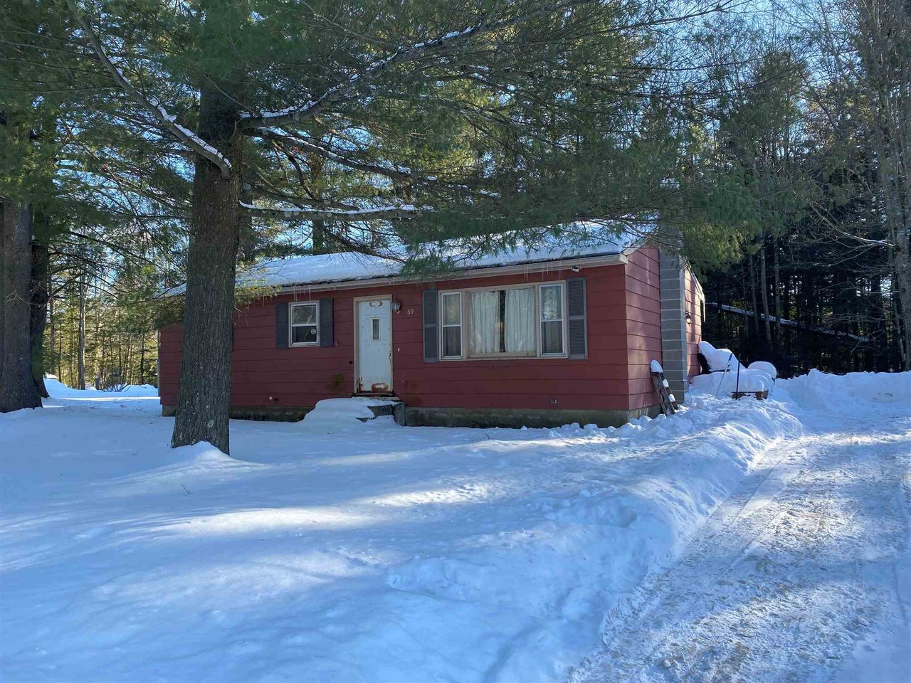 69 Cedarwood Terrace