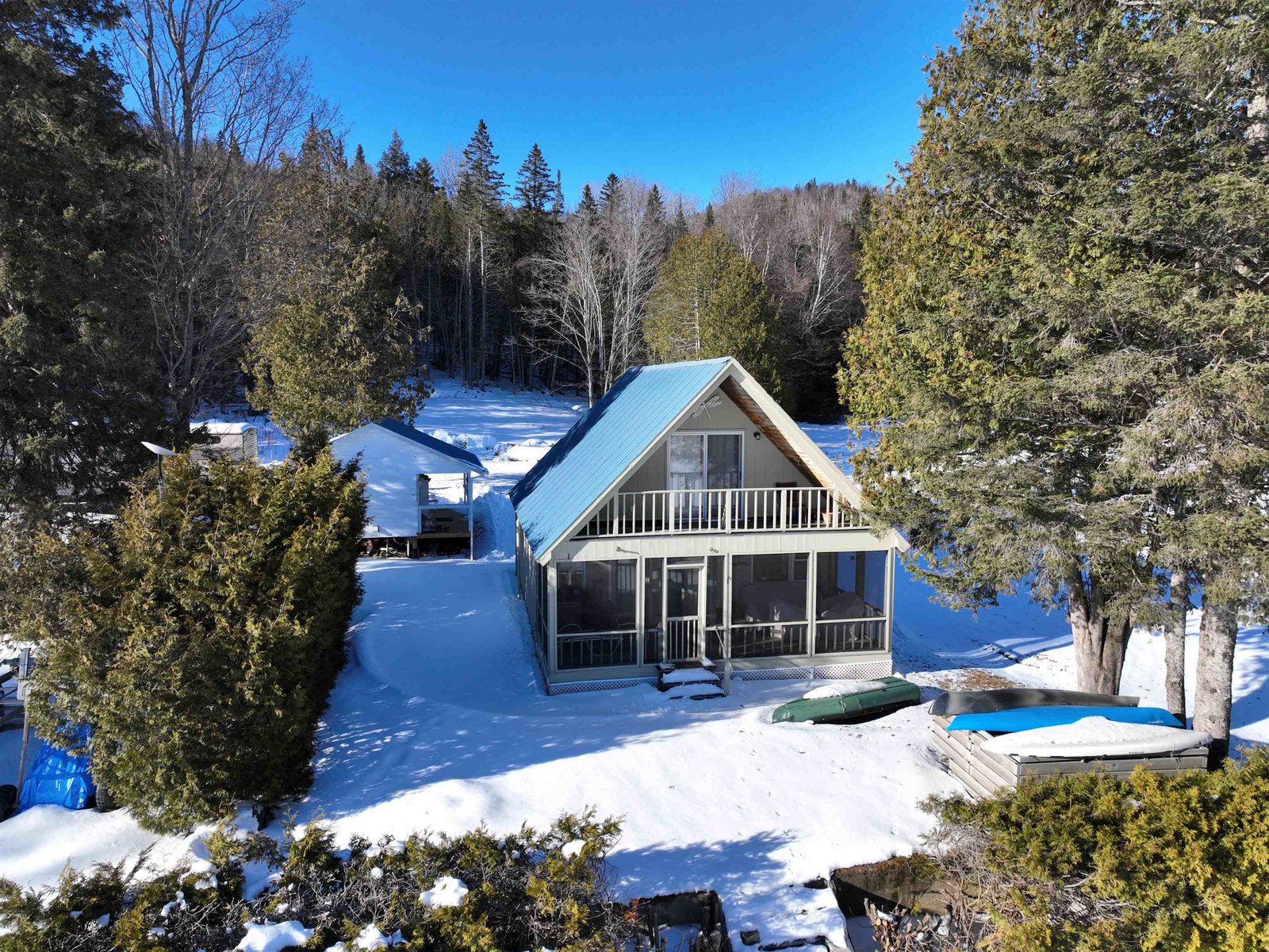 69 Danforth Road