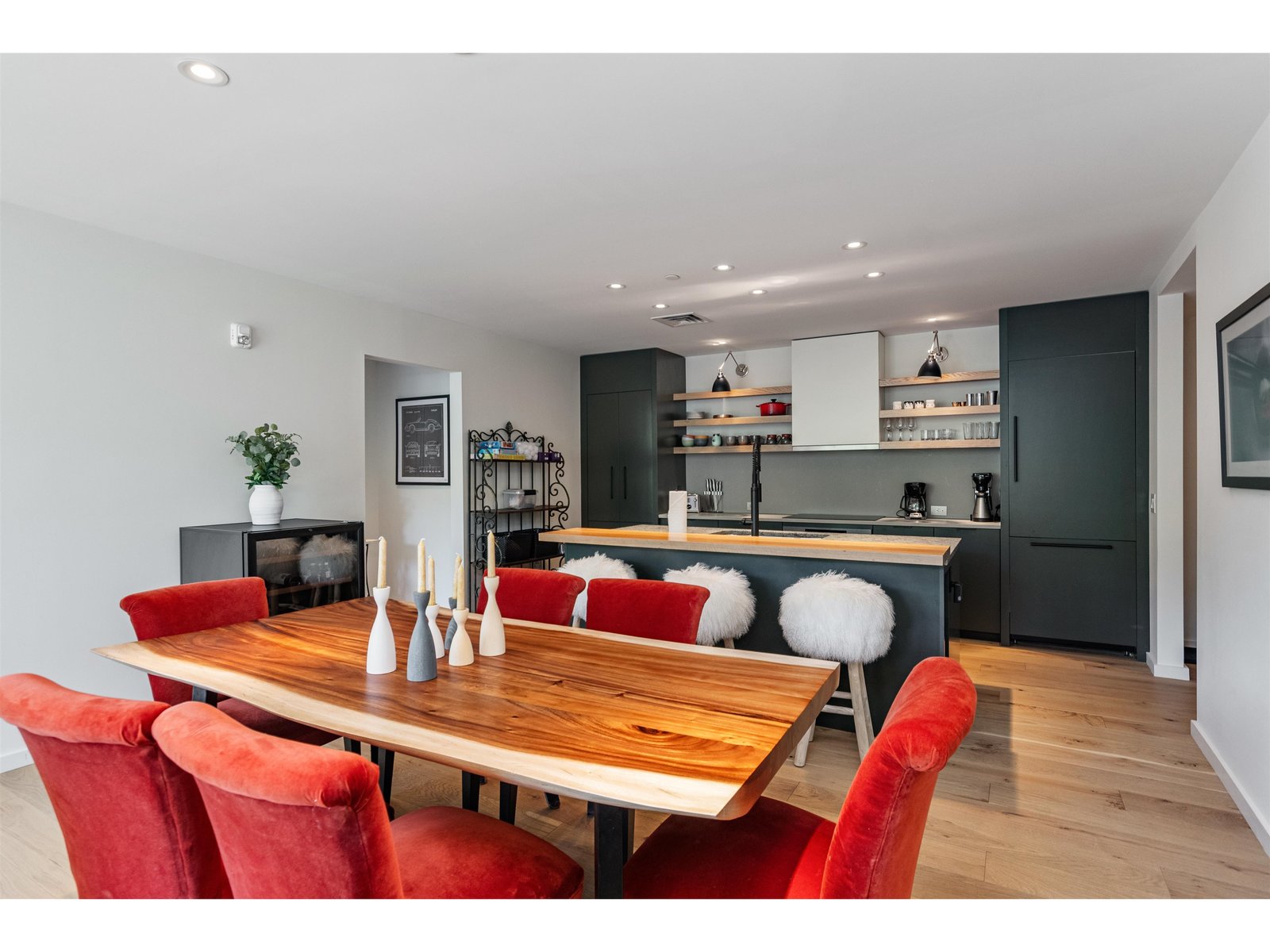69 Hourglass Drive, Unit 205
