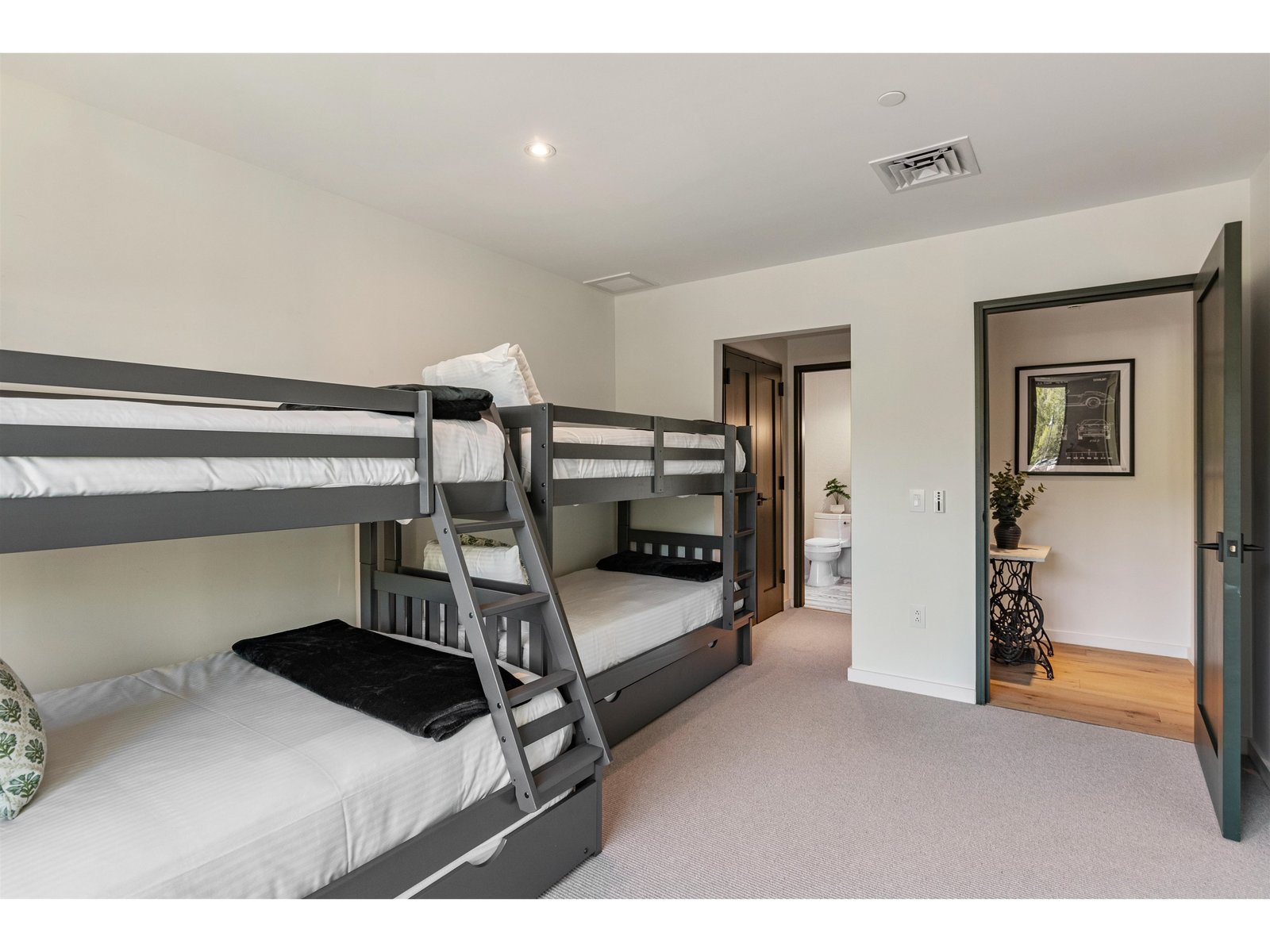 69 Hourglass Drive, Unit 205