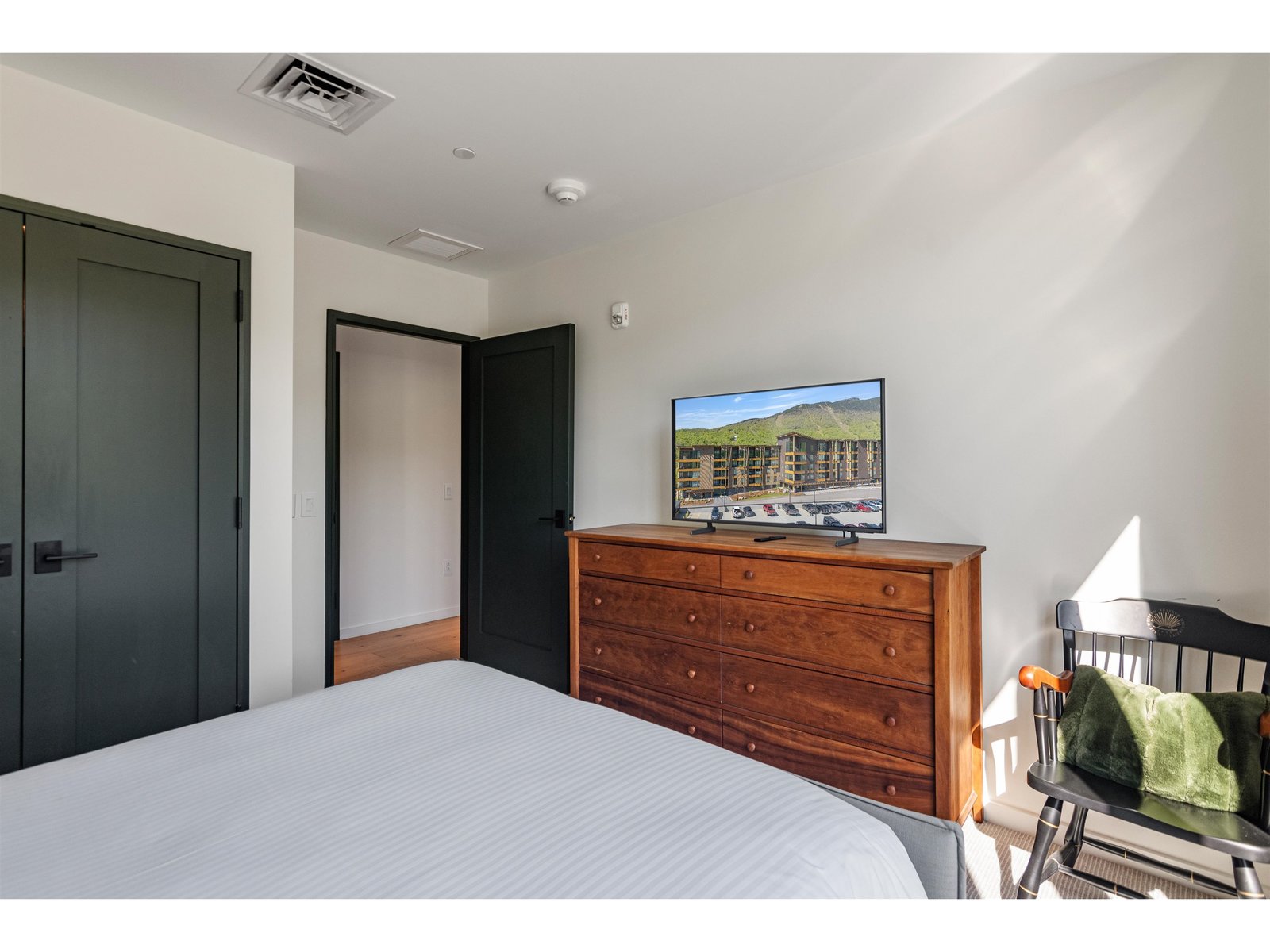 69 Hourglass Drive, Unit 205