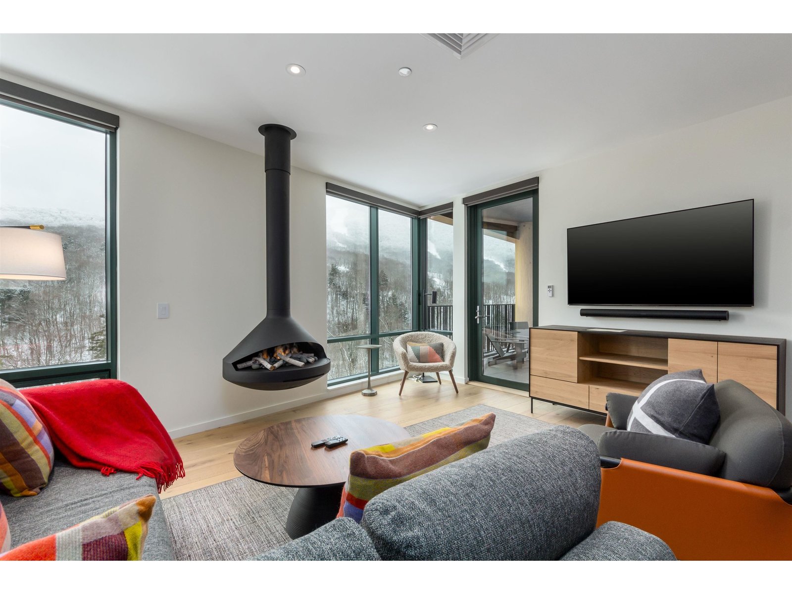 69 Hourglass Drive, Unit 301