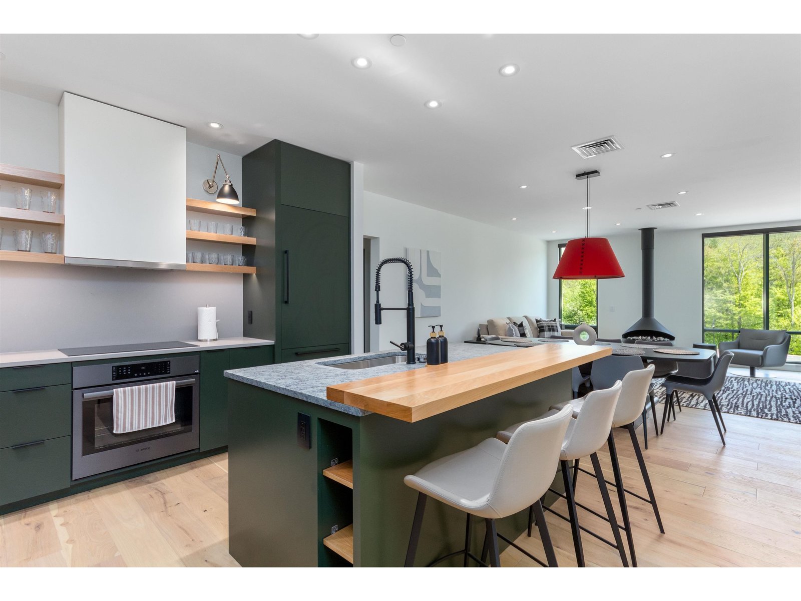 69 Hourglass Drive, Unit 307