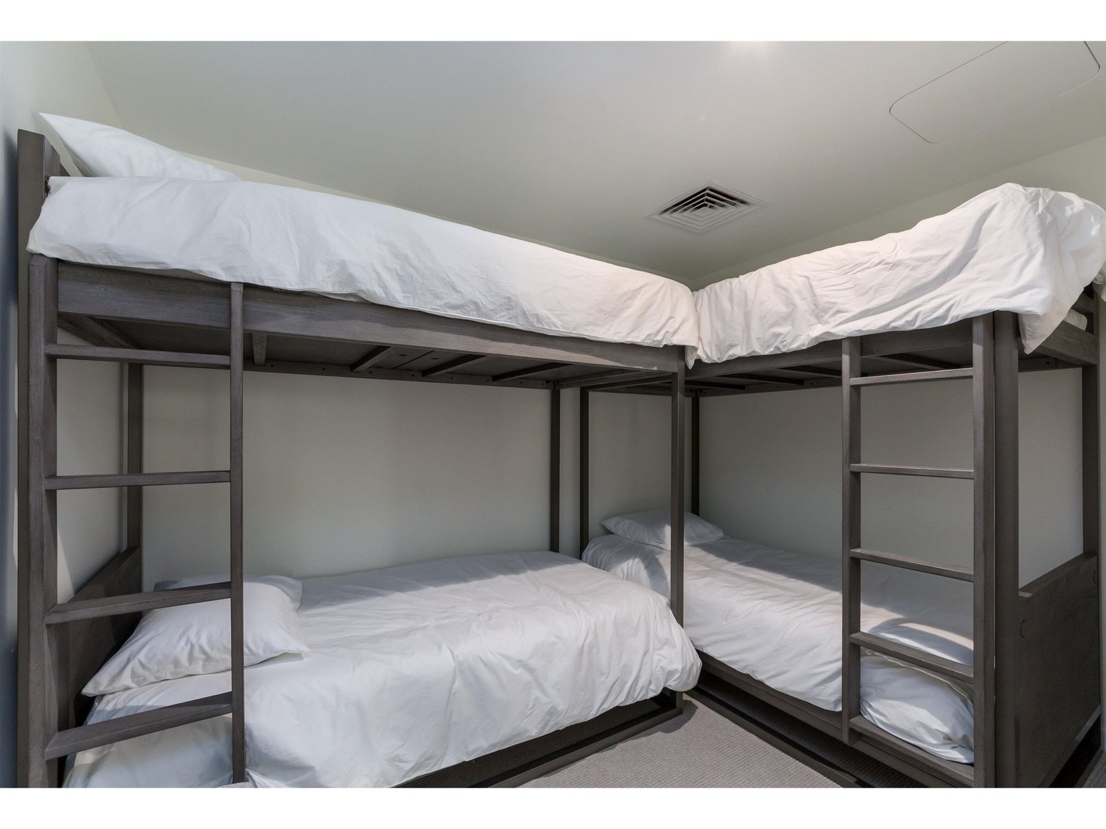 69 Hourglass Drive, Unit 307