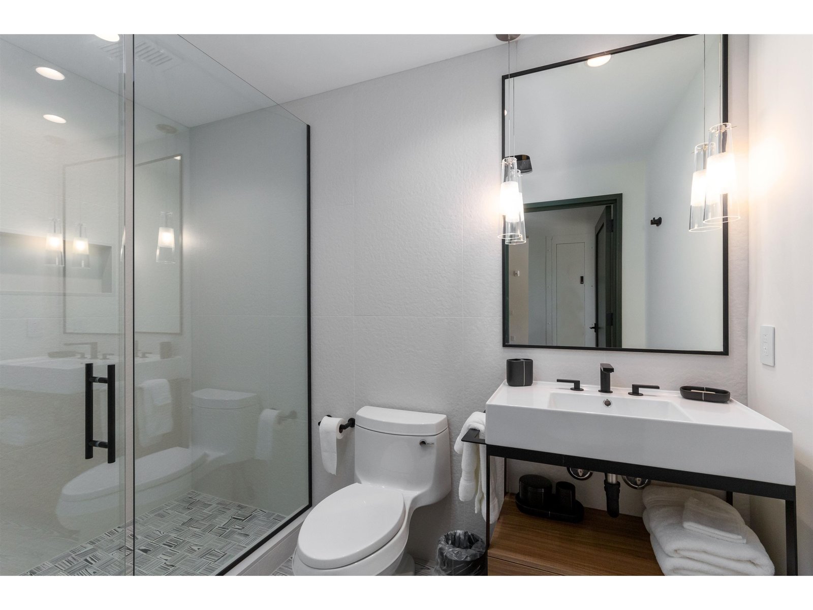 69 Hourglass Drive, Unit 307