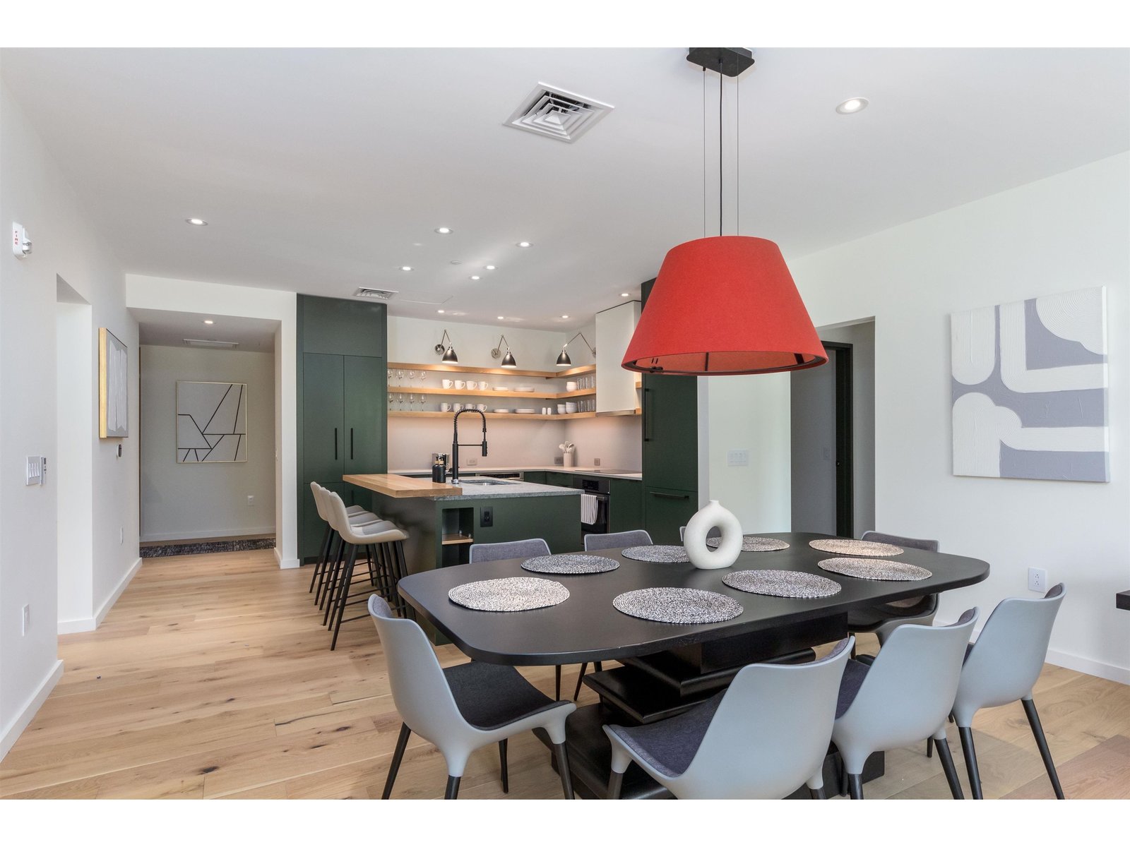 69 Hourglass Drive, Unit 307