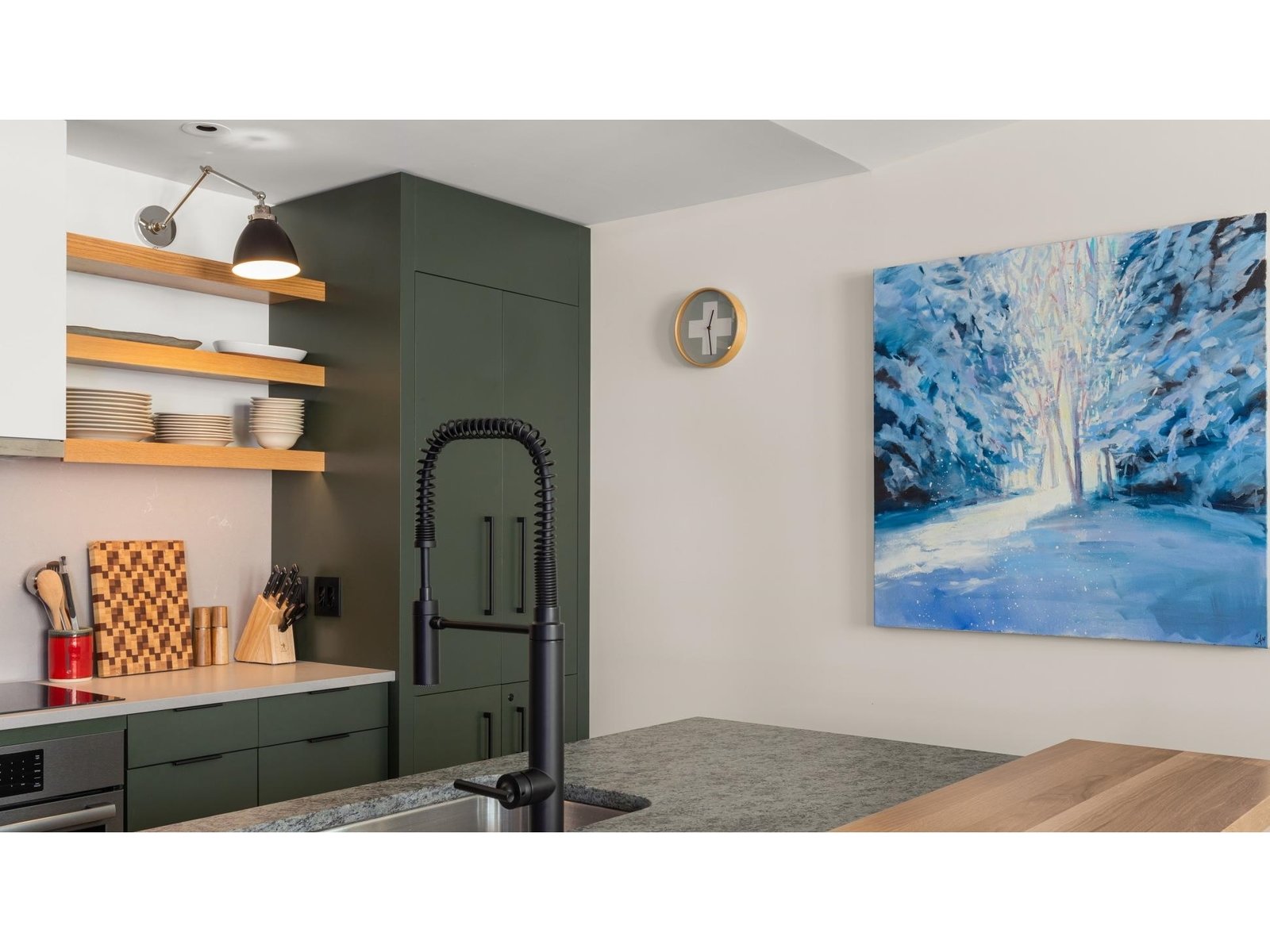 69 Hourglass Drive, Unit 409