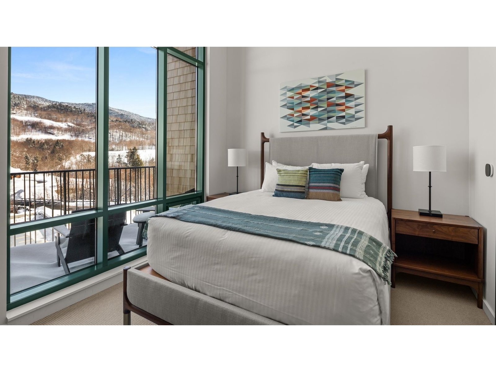 69 Hourglass Drive, Unit 409