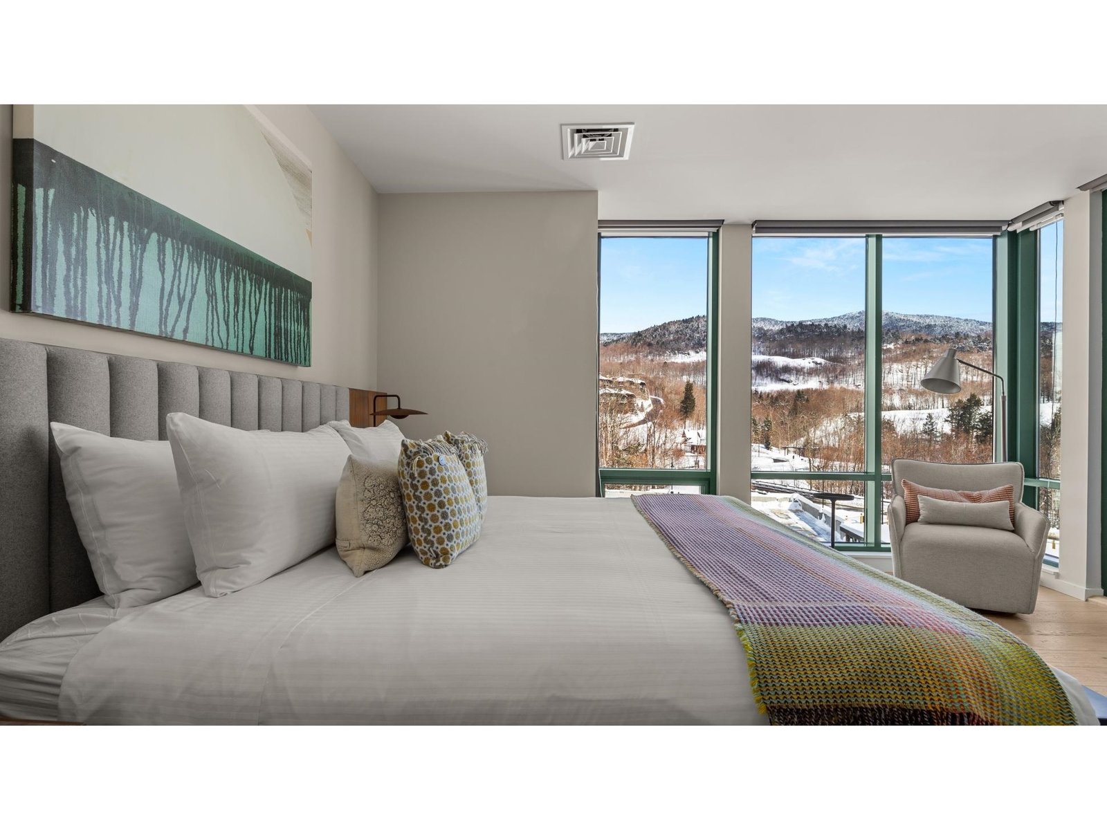 69 Hourglass Drive, Unit 409