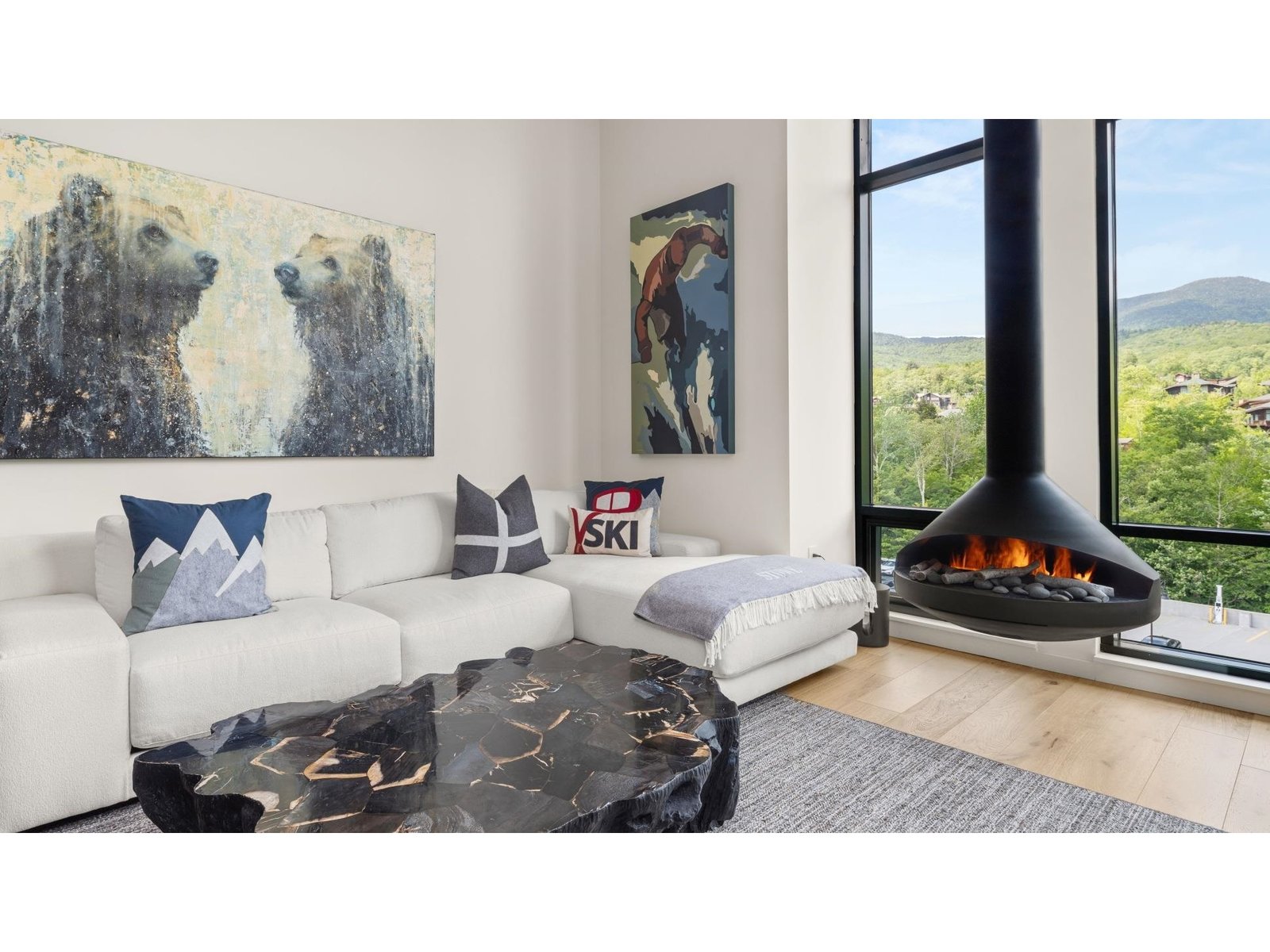 69 Hourglass Drive, Unit 409